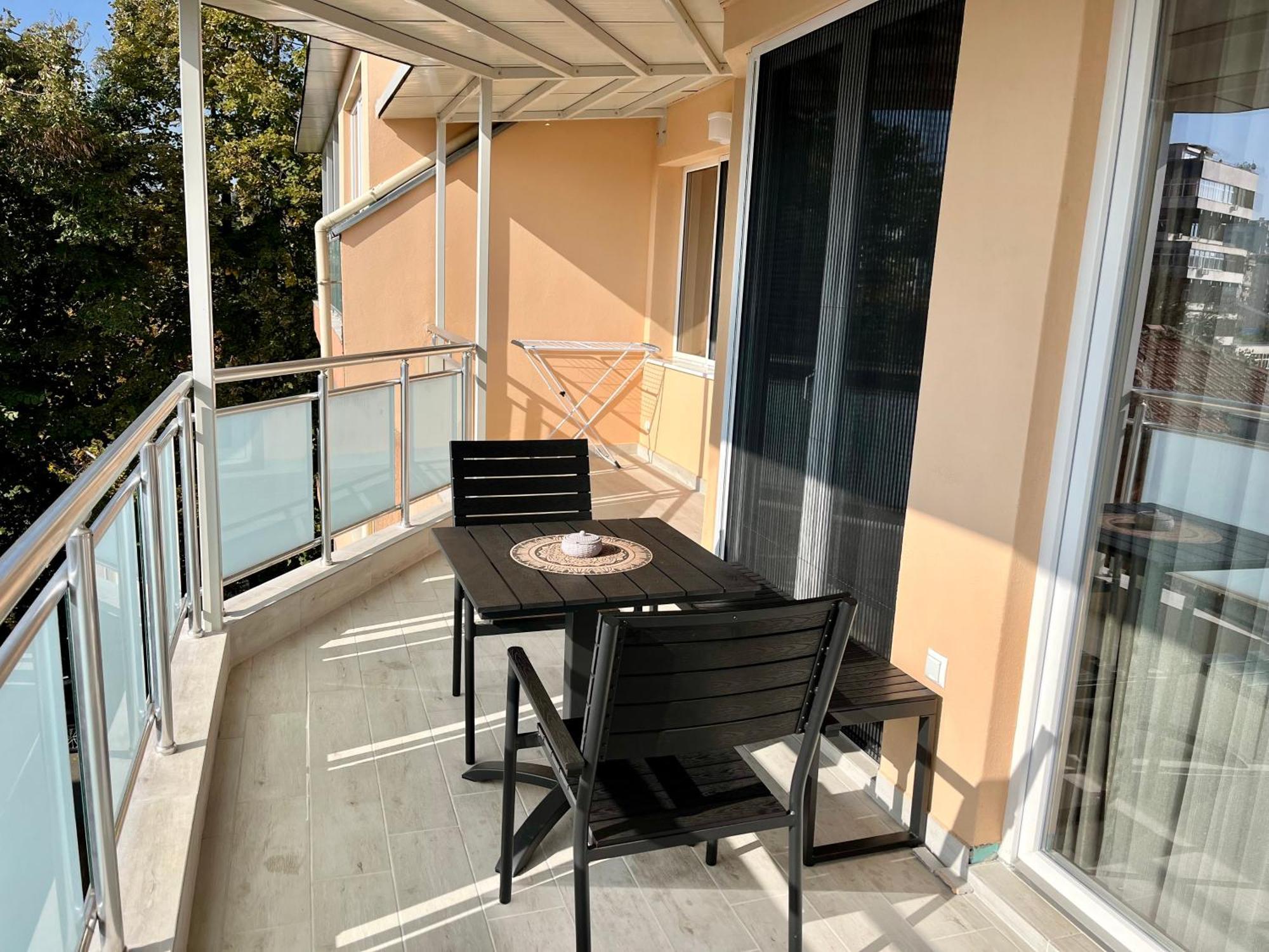 Parkcentral Luxury In City Center 7 Βελίκο Τίρνοβο Εξωτερικό φωτογραφία
